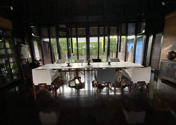 Samuan Villa Seminyak (Bali)